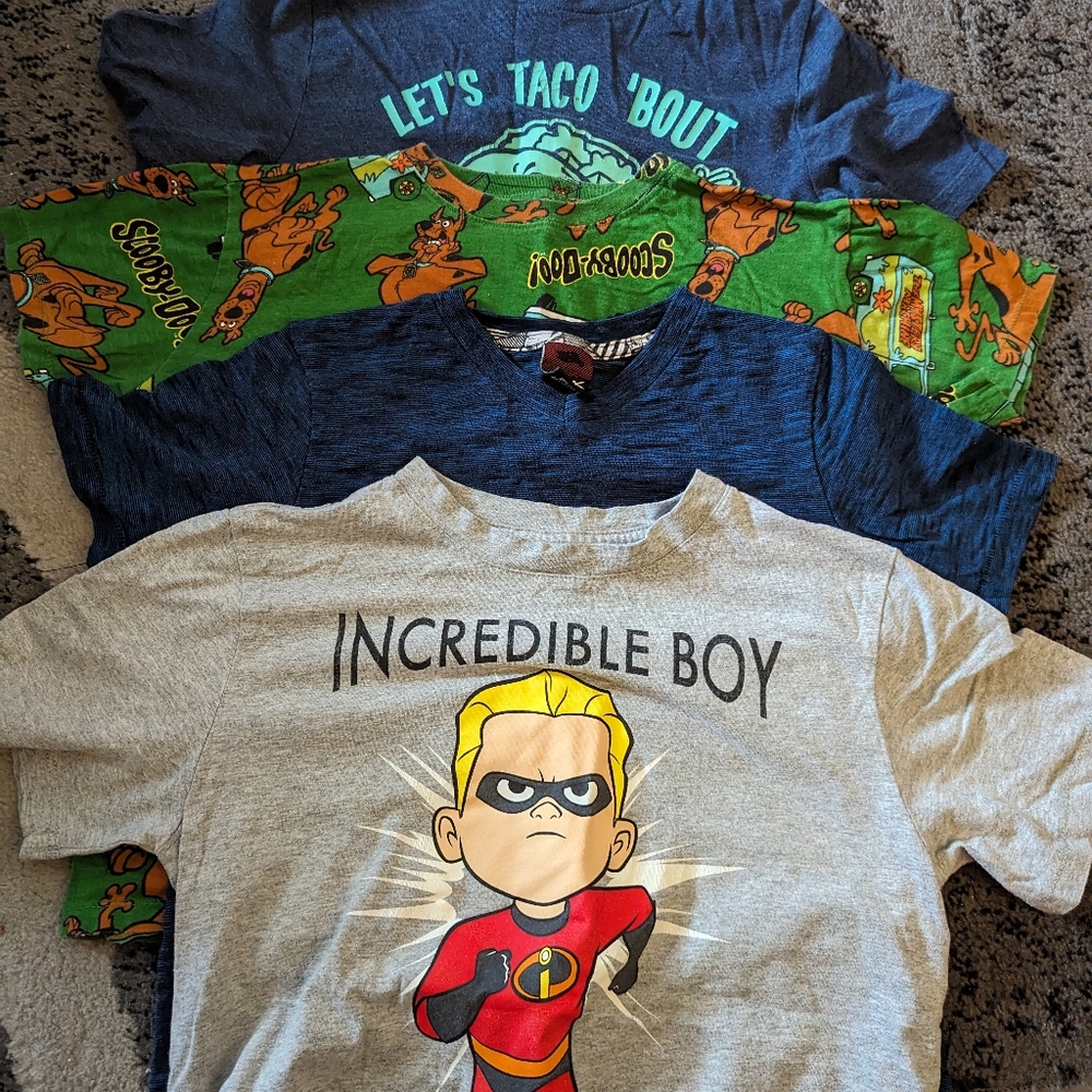Lot of 4 boys shirts size 8-10